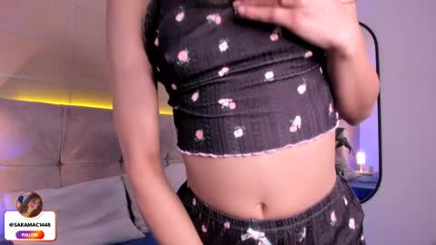 Snapshot of sara_mac_ chatting on June 5, 2026, 3:40 pm Sara online show from June 5, 2026, 3:40 pm