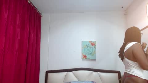 Snapshot of sara_marks chatting on February 10, 2026, 11:25 am S A R A online show from February 10, 2026, 11:25 am