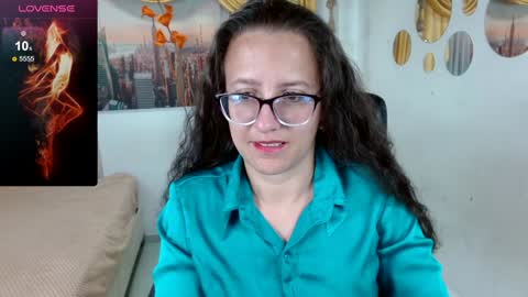 Sara online show from February 7, 2025, 6:45 pm