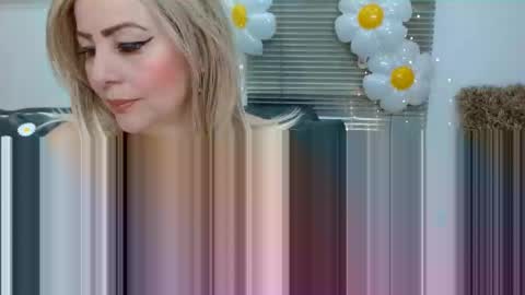 katiasupreme online show from January 6, 2025, 6:20 pm