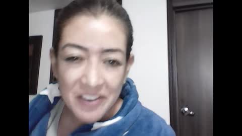 Snapshot of sara_peters chatting on October 22, 2025, 11:59 pm sara_peters online show from October 22, 2025, 11:59 pm