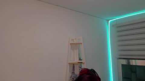 Snapshot of sara_red_x chatting on May 26, 2026, 3:13 am sara_red_x online show from May 26, 2026, 3:13 am