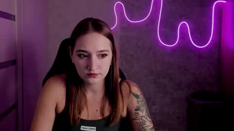 Sara online show from September 16, 2025, 7:48 pm