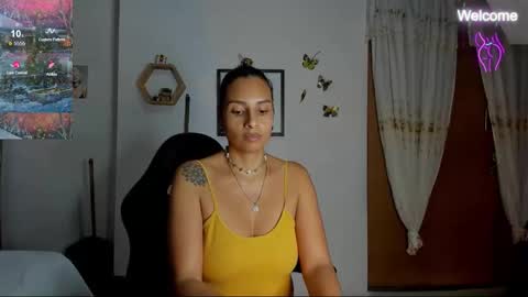 Snapshot of sara_thompson01 chatting on November 27, 2025, 6:04 am SARA online show from November 27, 2025, 6:04 am