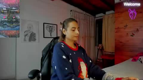 Snapshot of sara_thompson01 chatting on December 2, 2025, 7:47 am SARA online show from December 2, 2025, 7:47 am