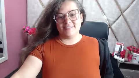 sara_thonson_ online show from February 27, 2026, 3:39 am