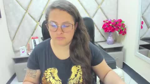 Snapshot of sara_thonson_ chatting on April 24, 2026, 4:48 am sara_thonson_ online show from April 24, 2026, 4:48 am