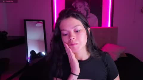 sara_valderrama_ online show from February 12, 2026, 11:49 am