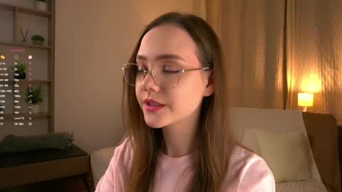 Im Sara  online show from March 30, 2026, 6:09 pm