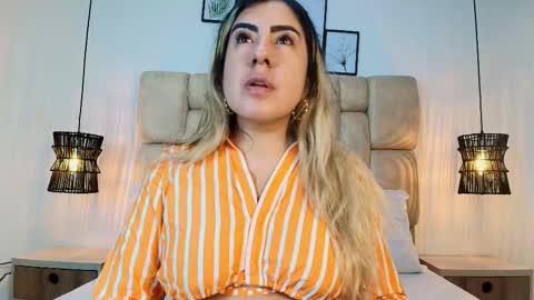sarablonde_t online show from March 25, 2026, 7:20 pm