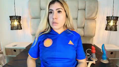 sarablonde_t online show from July 3, 2026, 6:36 pm