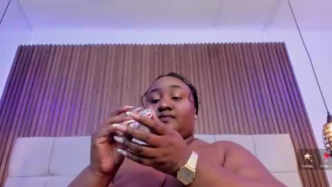 Snapshot of saraby_blandon chatting on June 16, 2026, 10:40 am online show from June 16, 2026, 10:40 am