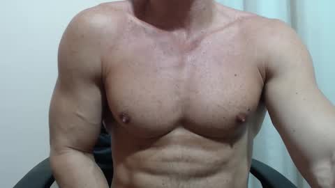 saradorj92 online show from February 10, 2026, 3:32 am