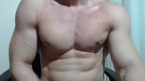 saradorj92 online show from March 12, 2026, 8:04 pm