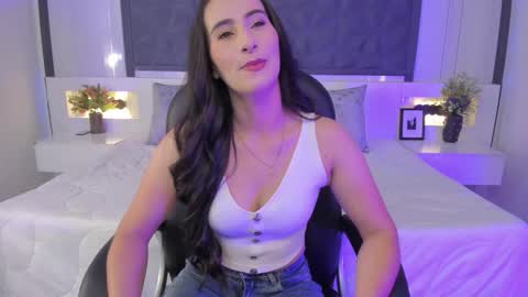  Sara Gomez  online show from March 1, 2026, 12:18 pm