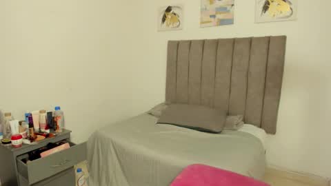 sarah__bigboobs online show from October 14, 2025, 9:15 pm
