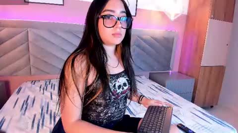 sarah__smith__ online show from July 14, 2026, 9:31 pm