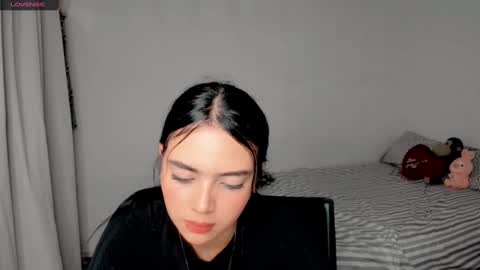 sarah online show from December 22, 2024, 4:27 pm