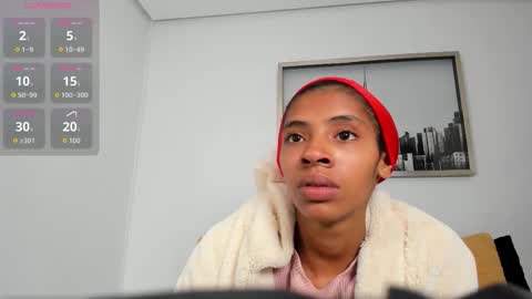 sarah_ashbourne online show from November 25, 2025, 1:44 pm