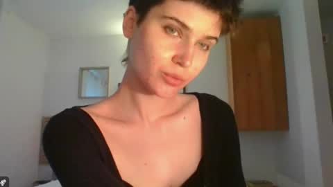 Sarah online show from February 17, 2026, 7:38 am