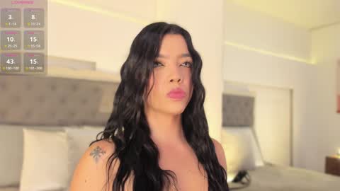 Snapshot of sarah_hiill chatting on December 19, 2024, 7:40 pm       online show from December 19, 2024, 7:40 pm