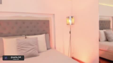 Snapshot of sarah_hiill chatting on December 30, 2024, 7:32 pm       online show from December 30, 2024, 7:32 pm