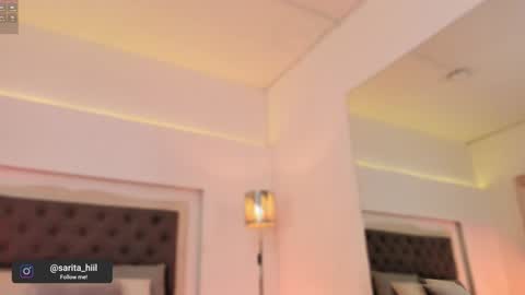 Snapshot of sarah_hiill chatting on January 3, 2025, 7:29 pm       online show from January 3, 2025, 7:29 pm