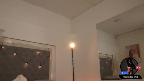 Snapshot of sarah_hiill chatting on October 11, 2025, 8:18 pm       online show from October 11, 2025, 8:18 pm