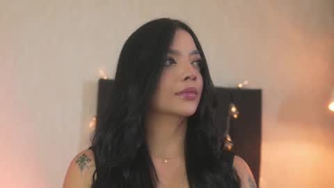 Snapshot of sarah_hiill chatting on April 27, 2026, 9:46 pm online show from April 27, 2026, 9:46 pm