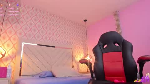 SARAH KEYS  online show from March 13, 2026, 3:24 am