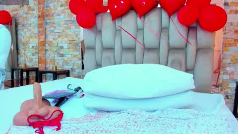 sarah online show from February 17, 2025, 2:37 pm