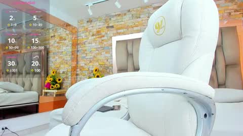 sarah online show from March 11, 2025, 11:55 am