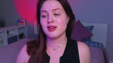Snapshot of sarah_soul chatting on June 22, 2026, 3:25 am Sarah online show from June 22, 2026, 3:25 am