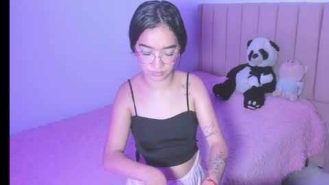 Sarah online show from October 27, 2025, 6:45 pm