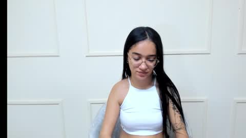 Sarah online show from February 12, 2026, 2:28 am