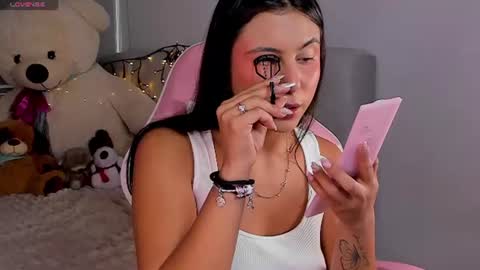 Snapshot of sarahcute14 chatting on June 24, 2026, 1:43 pm sarahcute14 online show from June 24, 2026, 1:43 pm