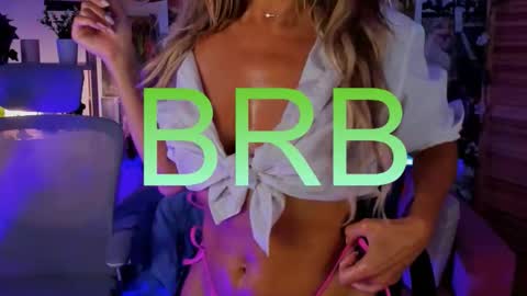 Divine Sarah NONUDE model online show from October 25, 2025, 11:07 am