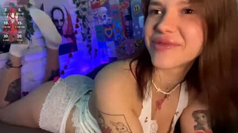 Sarah online show from May 2, 2026, 1:21 am