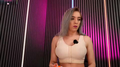 Sarahjadore online show from March 22, 2026, 7:50 pm