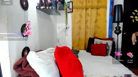 Snapshot of sarahjey chatting on January 25, 2025, 9:04 am SARAHJEY online show from January 25, 2025, 9:04 am