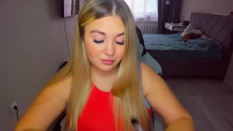 Snapshot of sarahmils chatting on July 30, 2026, 1:32 pm Sarah online show from July 30, 2026, 1:32 pm