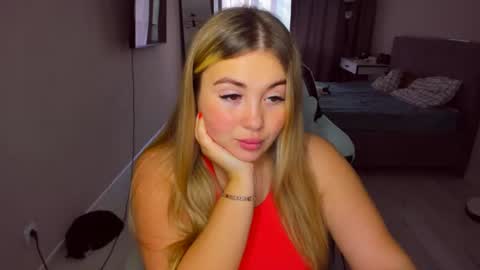 Snapshot of sarahmils chatting on July 31, 2026, 2:49 pm Sarah online show from July 31, 2026, 2:49 pm