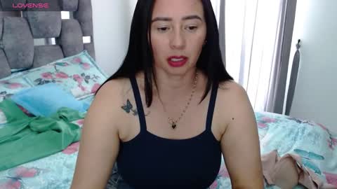 Lia online show from September 29, 2025, 8:24 pm