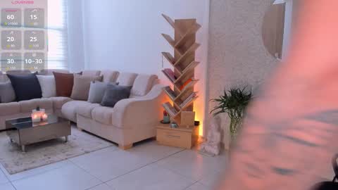 Sarah online show from February 2, 2026, 2:05 pm