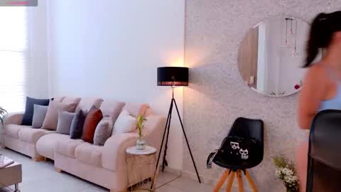 Sarah online show from March 26, 2026, 5:40 pm