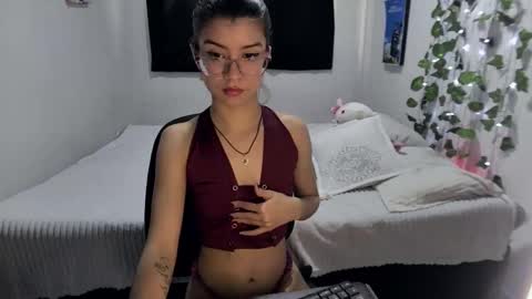 Sarah  online show from February 10, 2026, 7:51 pm