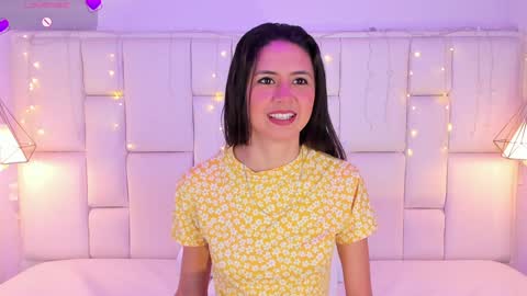 Snapshot of sarahsophia_ chatting on February 1, 2025, 11:21 am SARAH online show from February 1, 2025, 11:21 am