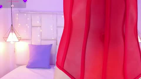 Snapshot of sarahsophia_ chatting on March 12, 2025, 11:31 am SARAH online show from March 12, 2025, 11:31 am