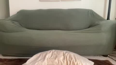 SarahxOliver online show from April 17, 2026, 5:05 pm