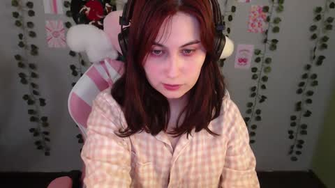 Sara online show from February 9, 2025, 7:41 pm